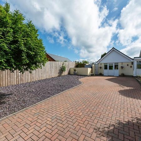 Y Villa Mor Llanarth  외부 사진
