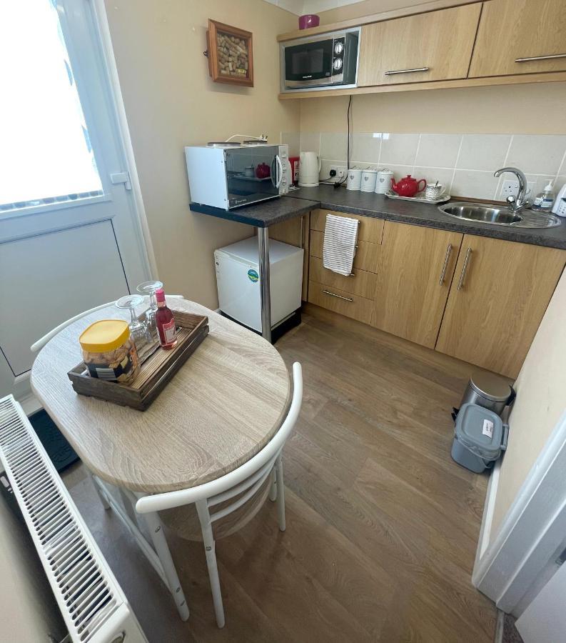 Y Villa Mor Llanarth  외부 사진