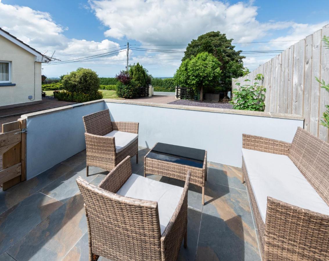 Y Villa Mor Llanarth  외부 사진